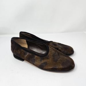 Stuart Weitzman Womens Animal Print Calf Hair Flats Loafers Size 7.5 B Slip On